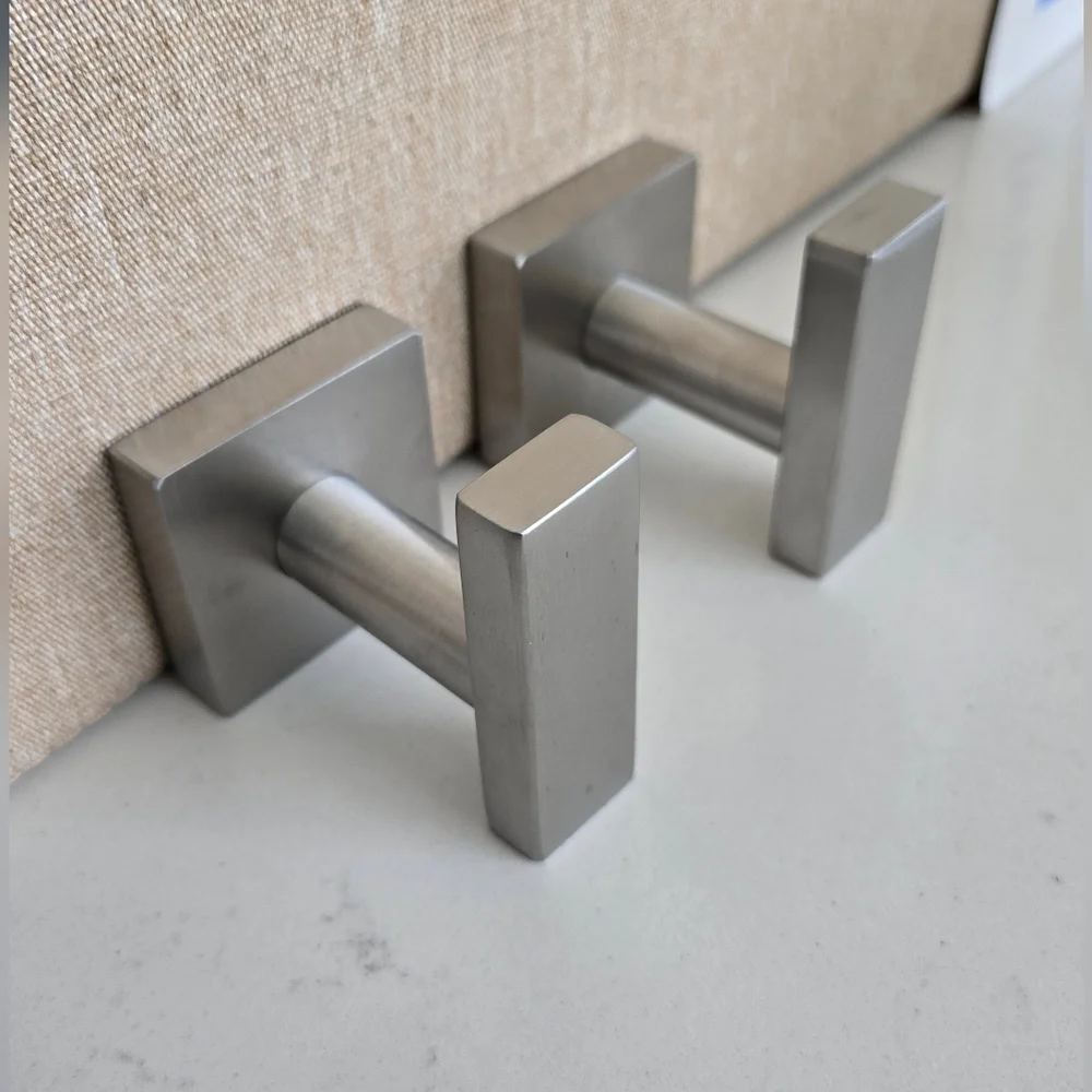 Sleek Silver Geometric Wall Hooks